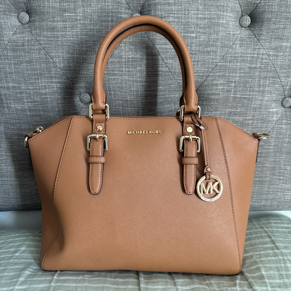 Michael Kors Ciara Large Satchel NWT —  Saffiano Leather
